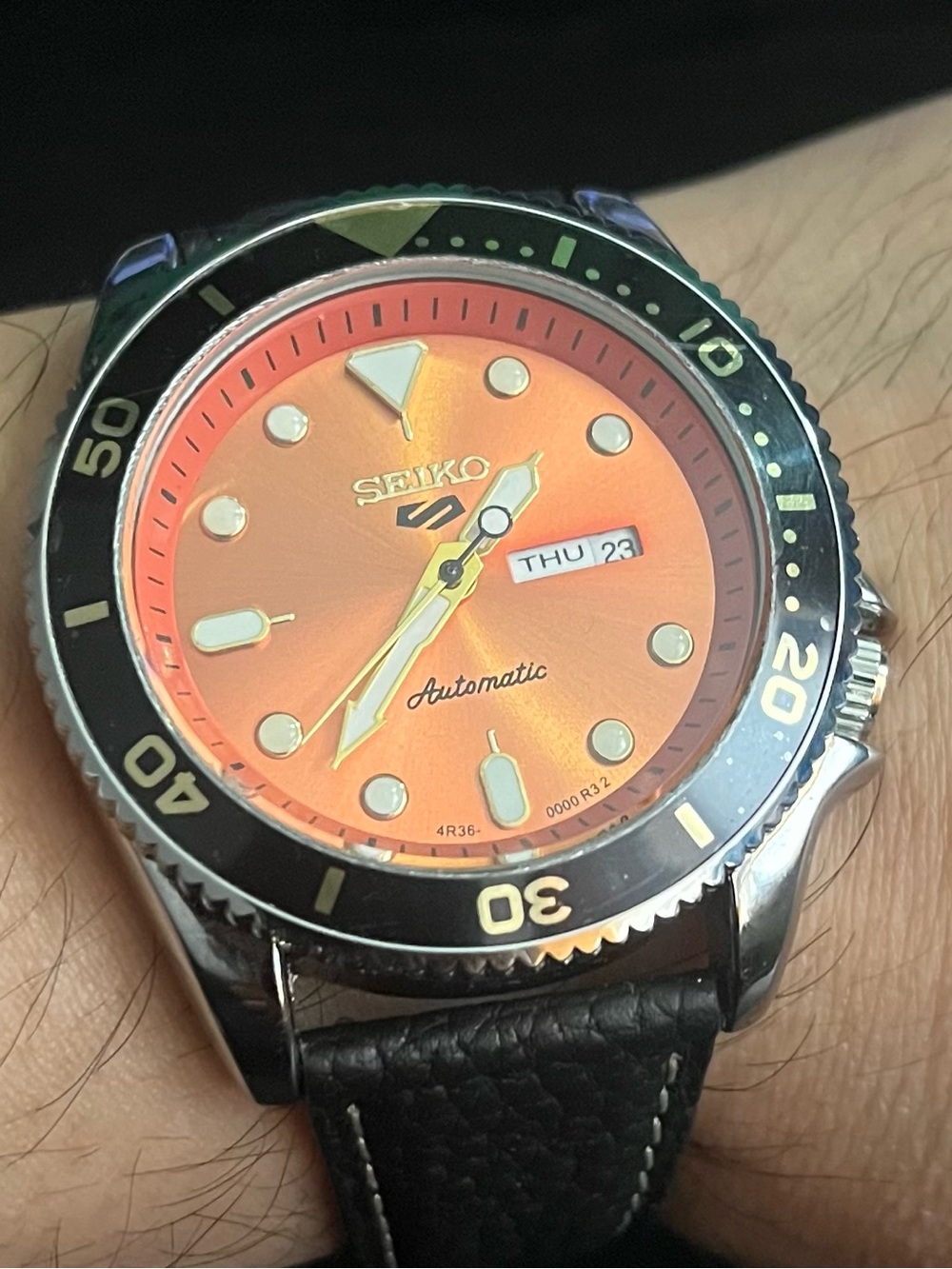 Seiko Mod 42mm Diver Style Quartz - Red Sunburst Dial Custom